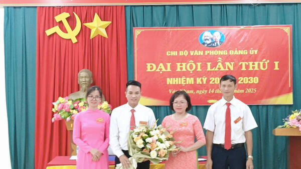 ĐẠI HỘI CHI BỘ VĂN PHÒNG ĐẢNG ỦY XÃ VÂN NHAM  LẦN THỨ I NHIỆM KỲ 2025 – 2030