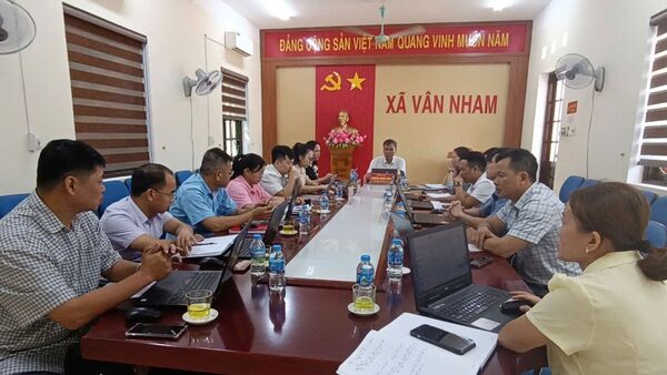 XÃ VÂN NHAM TỔ CHỨC CUỘC HỌP RÀ SOÁT TÀI SẢN, ĐẤT CÔNG TẠI BA XÃ TRƯỚC KHI SÁP NHẬP