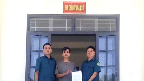 Thanh niên xã Vân Nham tình nguyện nhập ngũ năm 2026